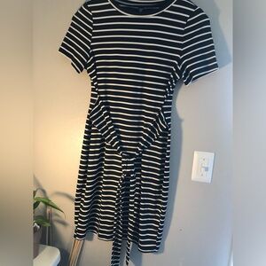 Plus Size Shein knit stripped dress with belt